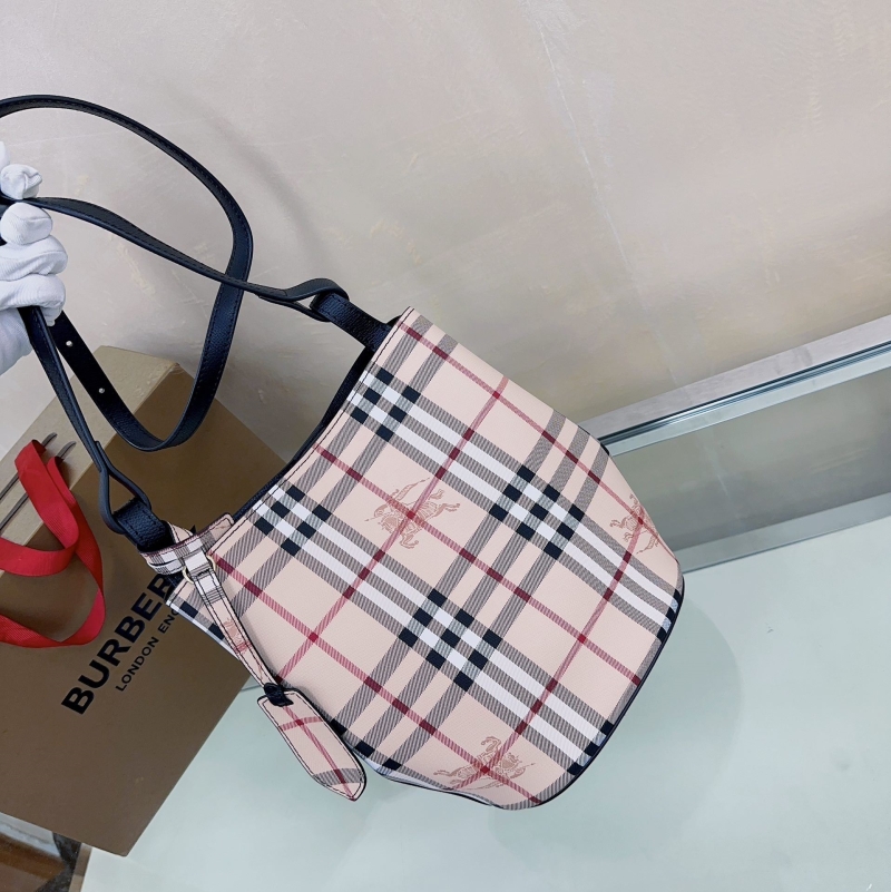 Bv*b*rry hobo bags